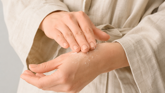 Trockene Hände sofort pflegen: Warum Shea Butter wirklich hilft