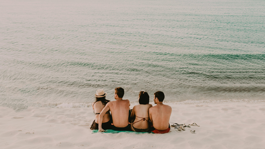 Spätsommer-Haut: Was sie nach Sonne, Meer & Wärme jetzt wirklich braucht