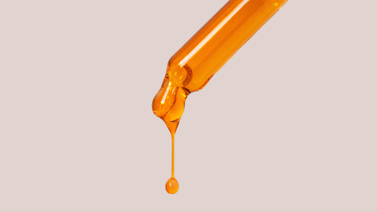 Natürliches Retinol aus Hagebuttenkernöl – Anti-Aging aus der Pflanzenkraft
