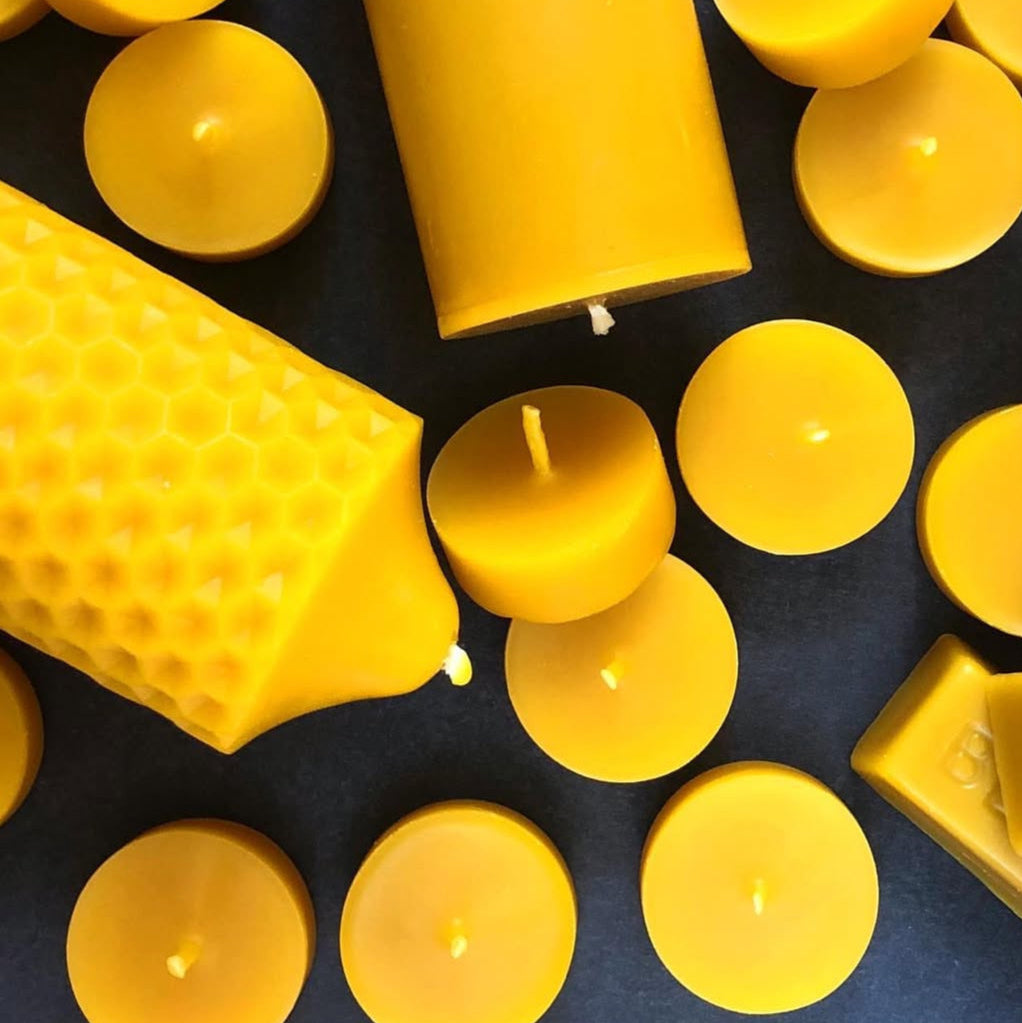 Teelichtkerze aus Bienenwachs
