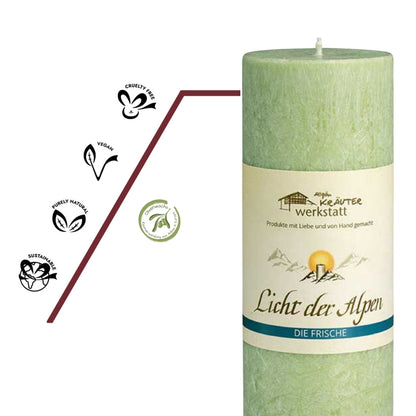 Vegane, nachhaltige Aromakerze Licht der Alpen Die Frische mit pflanzlichem Wachs und naturreinen ätherischen Ölen