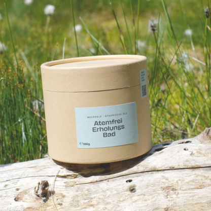 Atemfrei Salzbad mit Eukalyptus, Lavendel und Cajeput – befreiend für Atemwege, ausgleichend für Körper und Geist.