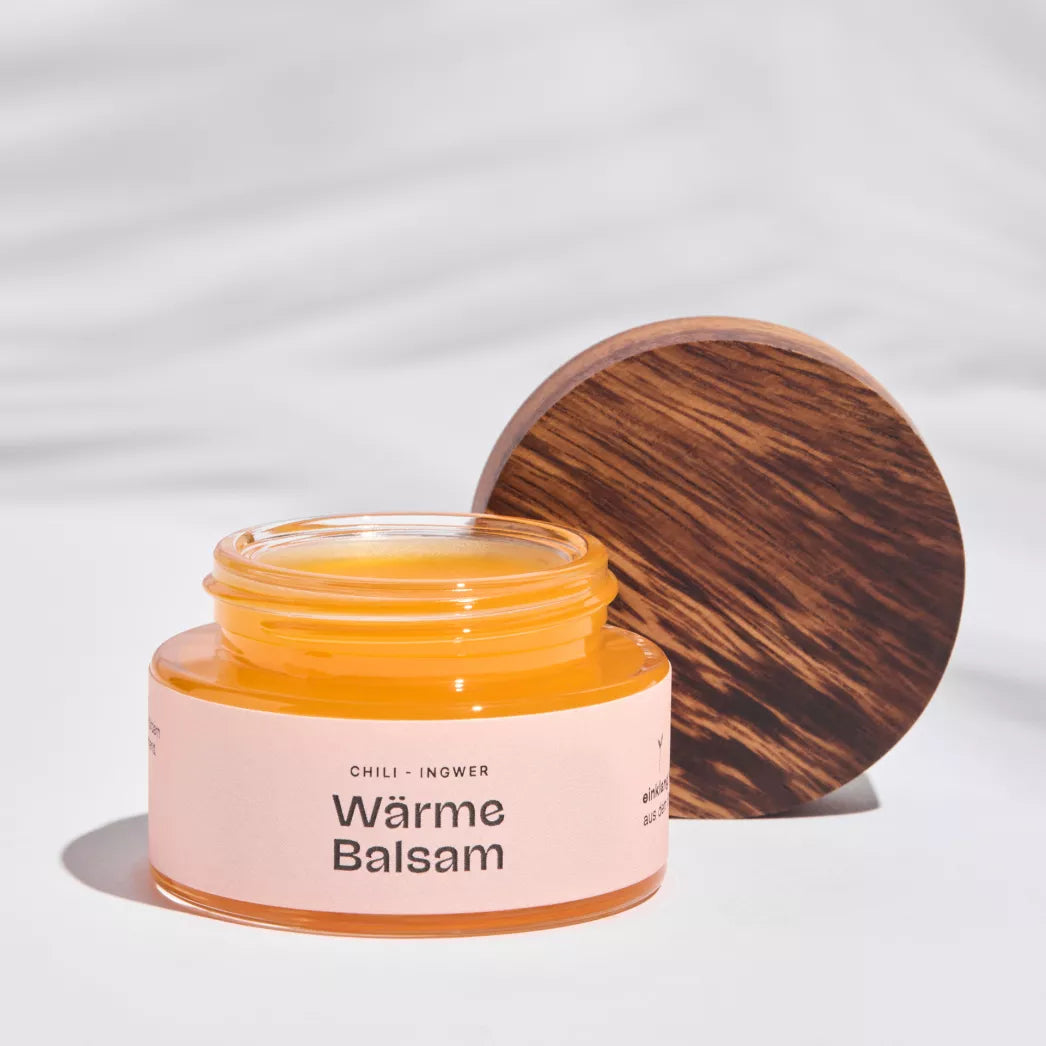 Naturreiner Wärme Balsam – beruhigt Muskulatur, löst Verspannungen und schenkt intensive Wohlfühlmomente nach Sport oder Alltag.
