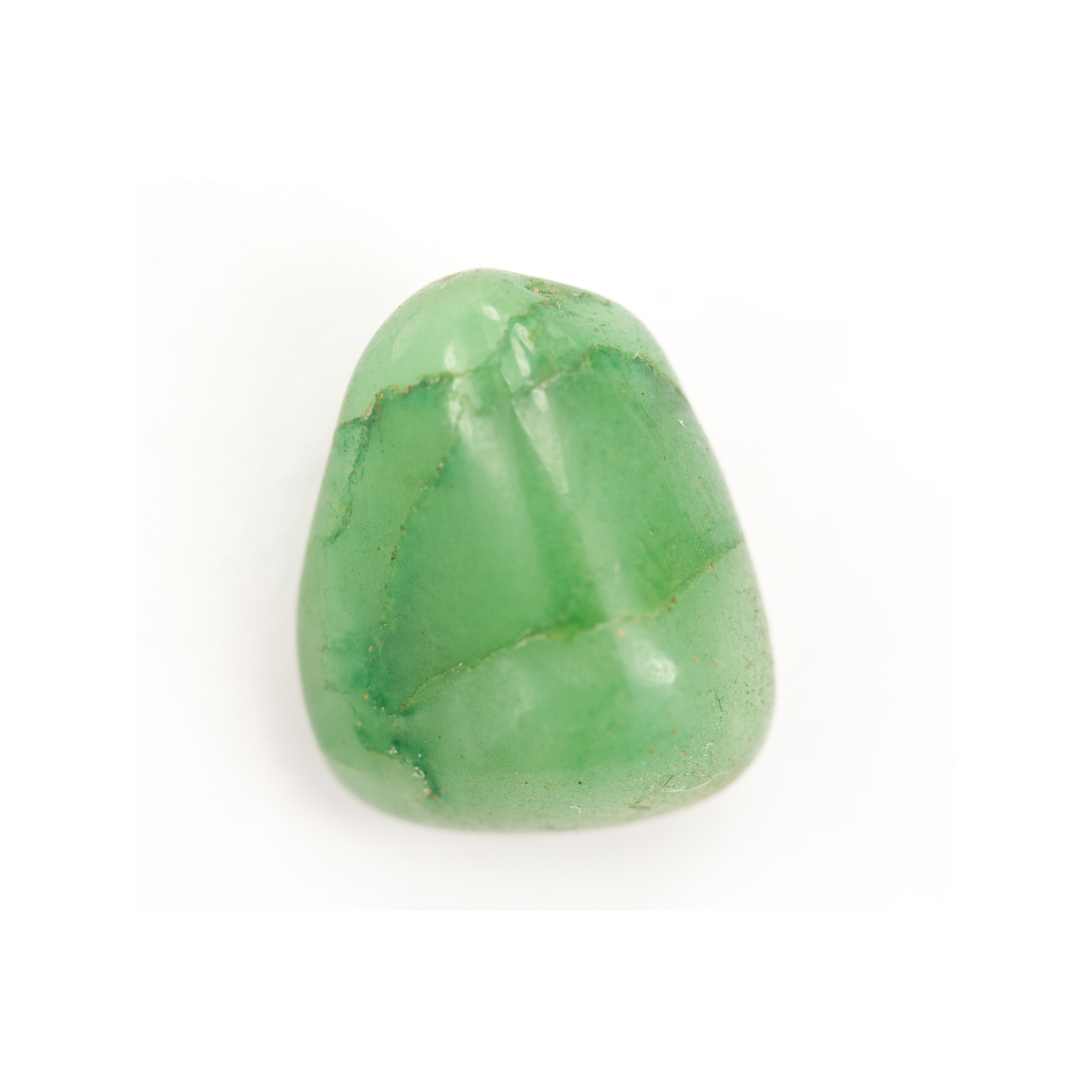 Gua Sha aus grünem Quarz – glättet die Haut, reduziert Schwellungen und unterstützt natürliche Regeneration und Vitalität des Teints.