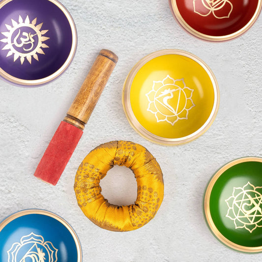 Myga Chakra Klangschale Set mit Schale, Hammer und Kissen