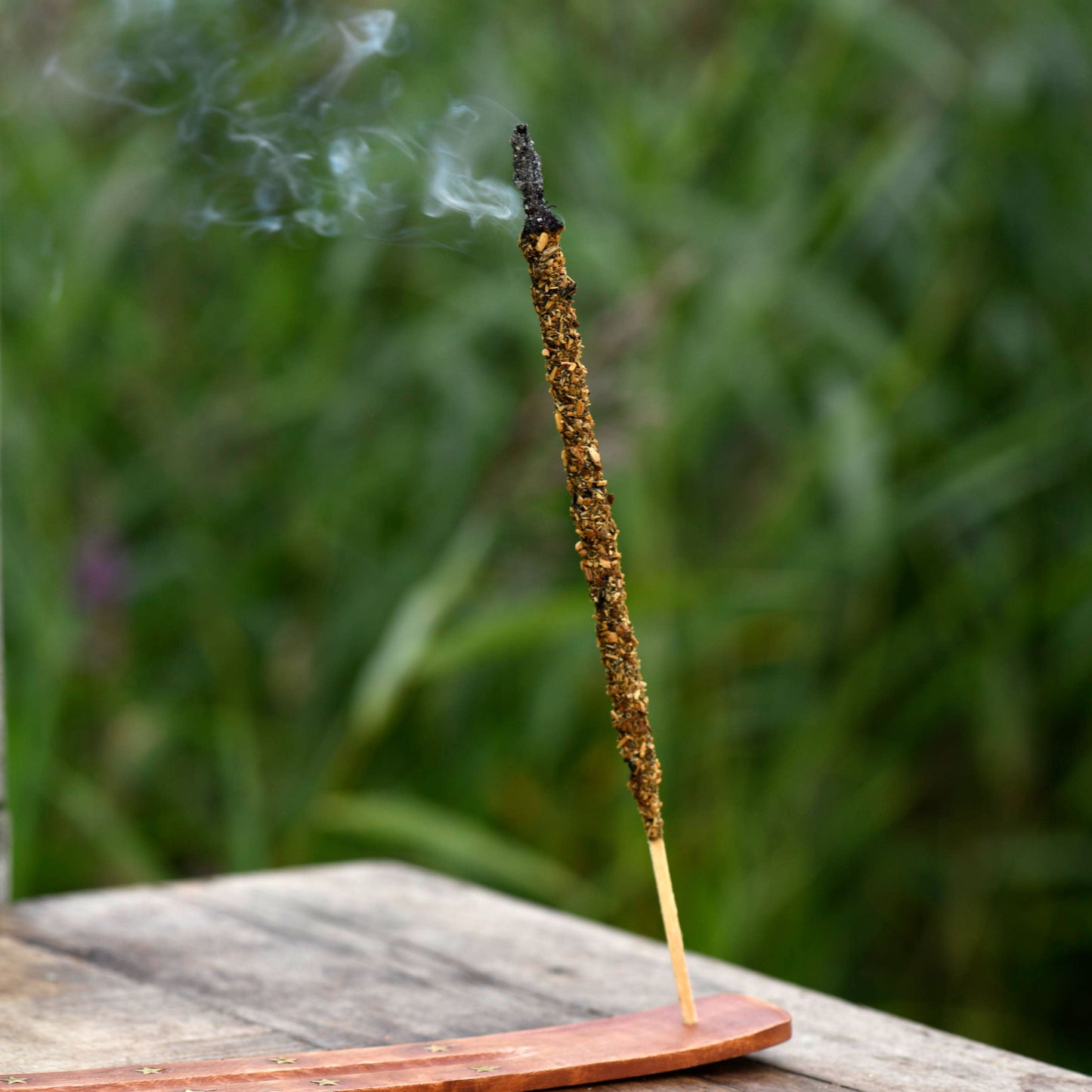 100 % vegane Räucherstäbchen, frei von Kinderarbeit, synthetischen Zusätzen oder Duftstoffen