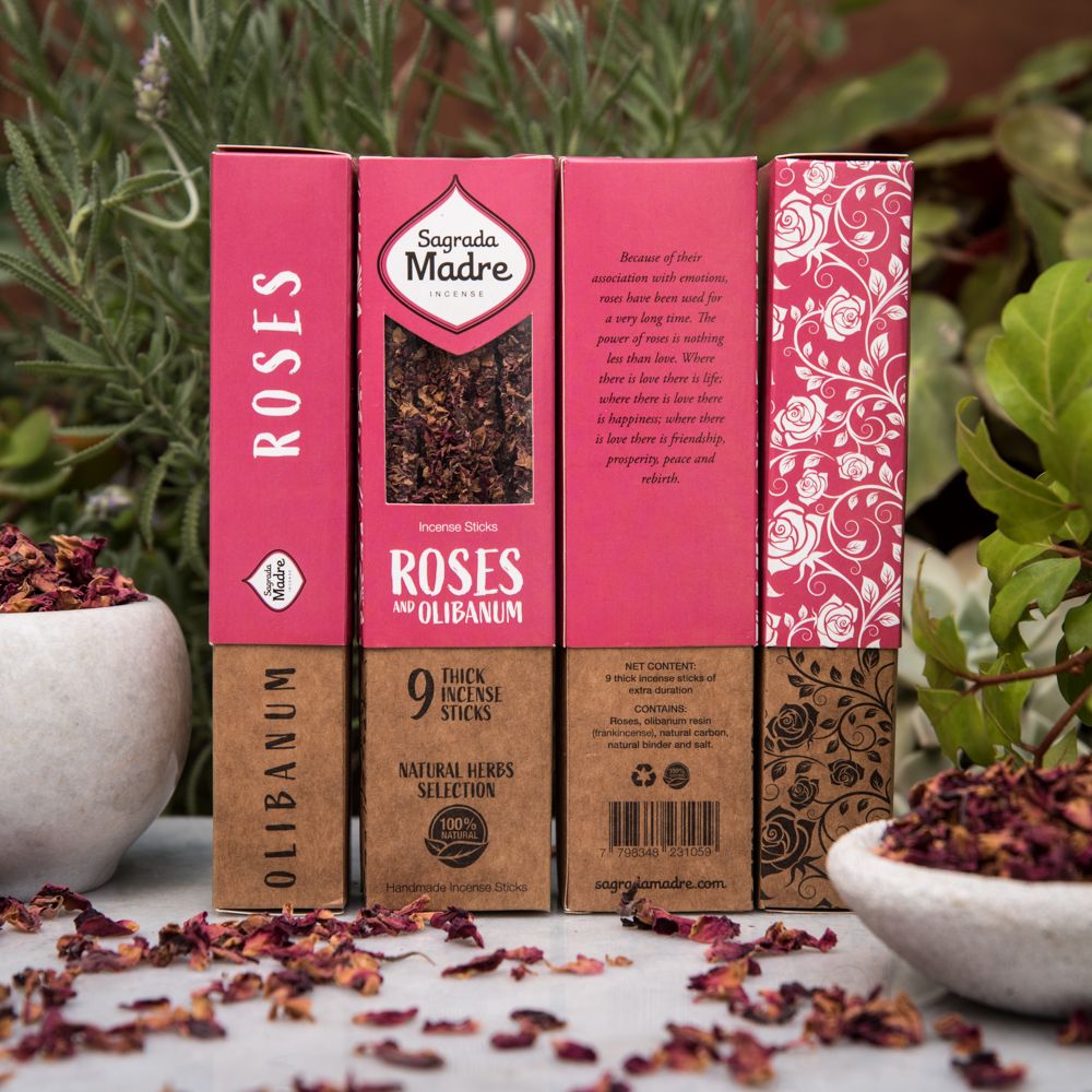 Schonend an der Sonne getrocknete Räucherstäbchen aus ökologischer, veganer Rezeptur