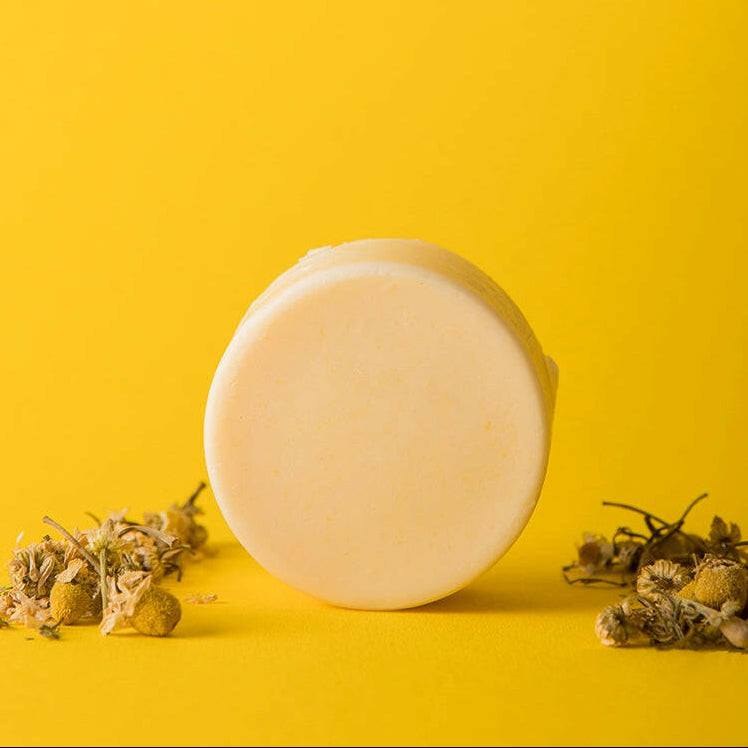 Plastikfreie feste Conditioner Bar – biologisch abbaubar, vegan und nachhaltige Alternative zu flüssigen Conditionern.
